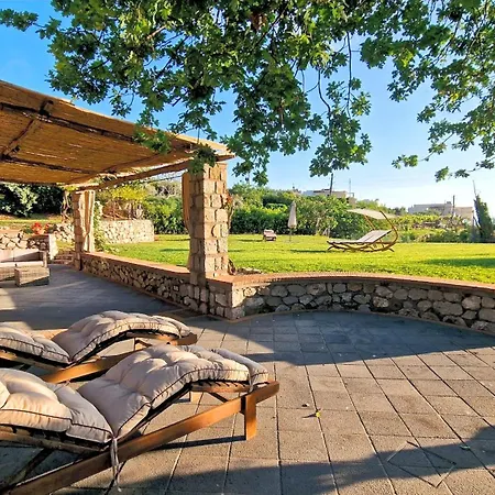 Villa Capri Vila *