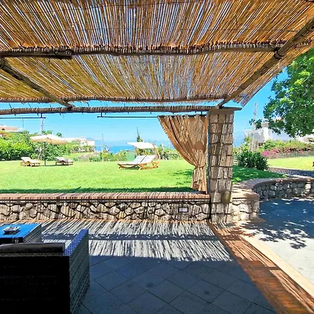 Maiora - Location Villa Capri